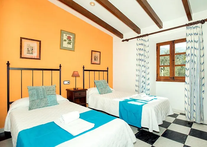 Impressive Mallorca 6 Bedrooms Papa Large Private Pool Villa Pollença