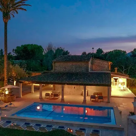 Villa Papa Private Pool Games Sleeps 12 Mountain Views Pollença